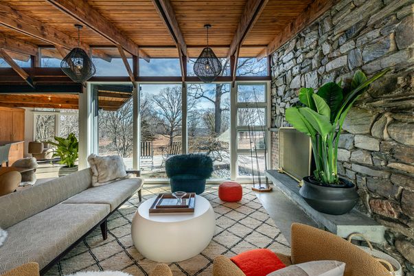 Interior, Living room, Stone Walls, Sun Room, Wooden Beams, Wooden Ceilings