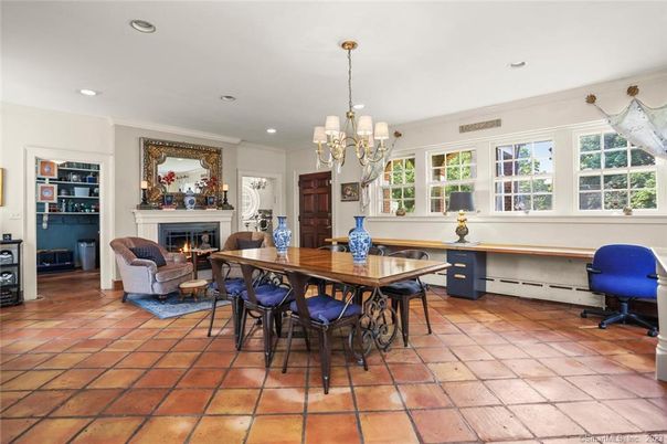 Chandelier, Dining room, Fireplace, Interior, Living room, Recessed Lighting