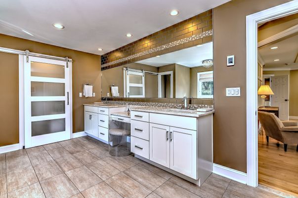 Bathroom, Dual Sink Vanities, Interior, Recessed Lighting, Wood Texture Flooring