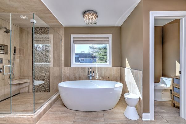 Bathroom, Free Standing Baths, Glass Shower, Interior, Recessed Lighting