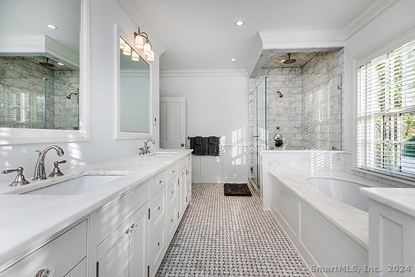 Bathroom, Dual Sink Vanities, Glass Shower, Interior, Recessed Lighting