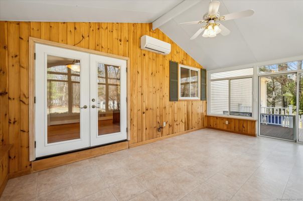 Empty room, Interior, Wooden Walls