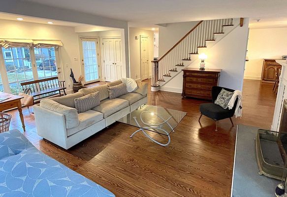 Dining room, Interior, Living room, Recessed Lighting, Wood Texture Flooring