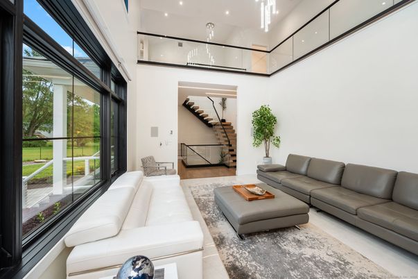 Interior, Living room, Pendant Lights, Recessed Lighting