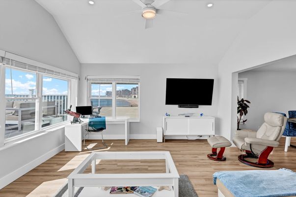 Home Office, Interior, Recessed Lighting, Wood Texture Flooring