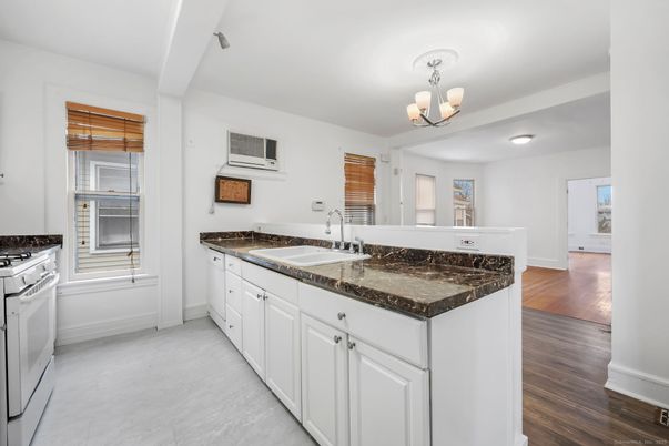 Chandelier, Interior, Kitchen, Wood Texture Flooring