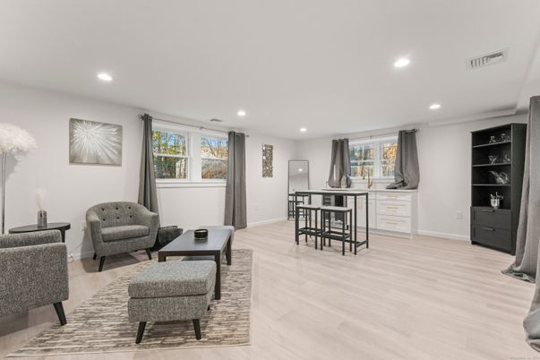 Interior, Recessed Lighting, Wood Texture Flooring