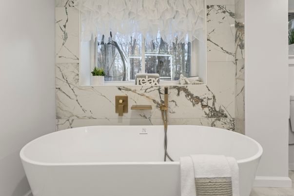 Bathroom, Free Standing Baths, Interior, Marble Walls