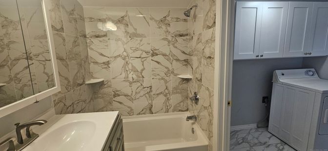 Bathroom, Interior, Marble, Marble Walls, Washer