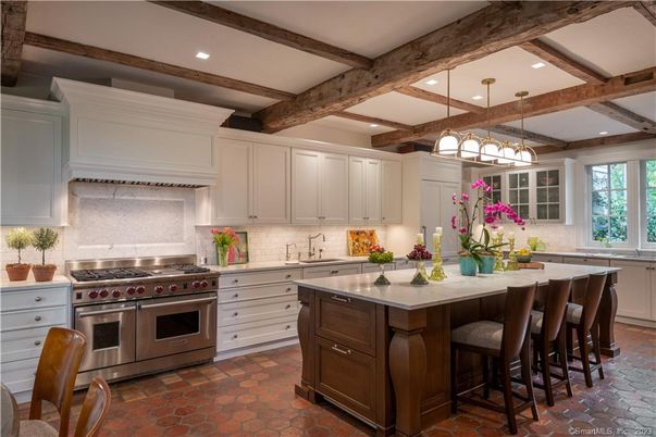 Interior, Kitchen, Pendant Lights, Recessed Lighting, Stainless Steel Appliances, Wooden Beams