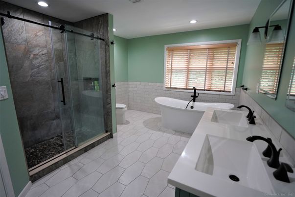 Bathroom, Dual Sink Vanities, Free Standing Baths, Glass Shower, Interior, Recessed Lighting