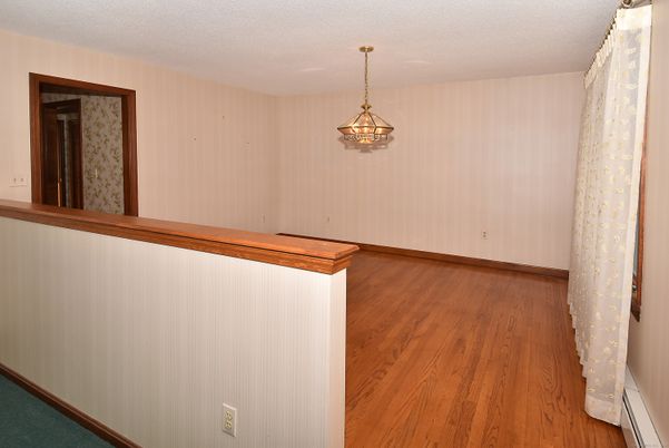 Interior, Pendant Lights, Wood Texture Flooring
