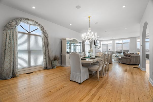 Chandelier, Dining room, Interior, Living room, Recessed Lighting, Wood Texture Flooring