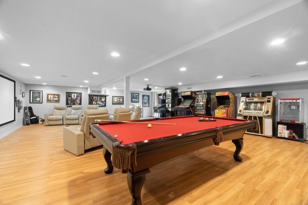 Billiard Table, Game Room, Interior, Recessed Lighting, Wood Texture Flooring