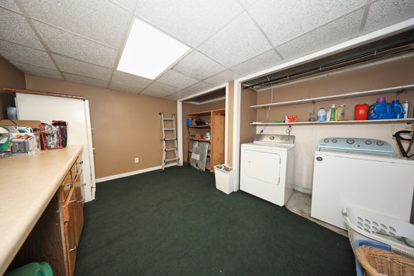 Interior, Washer