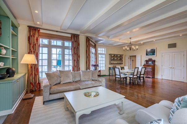 Chandelier, Dining room, Interior, Living room, Recessed Lighting, Wood Texture Flooring