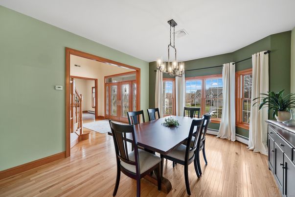 Chandelier, Dining room, Interior, Pendant Lights, Wood Texture Flooring