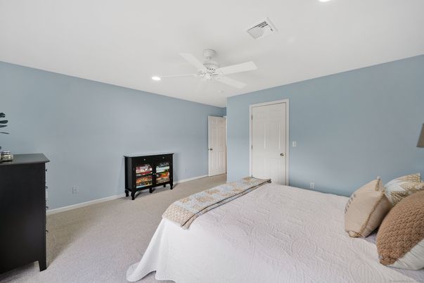 Bedroom, Interior, Recessed Lighting