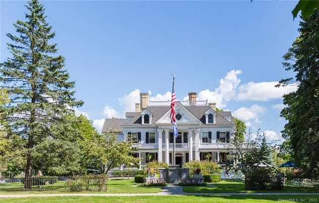 Backyard, Exterior, Facade, Georgian
