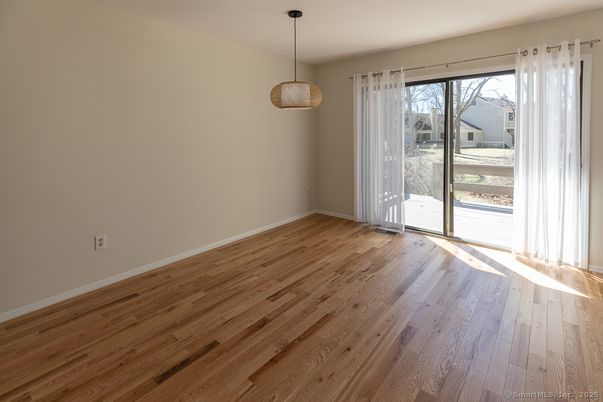 Empty room, Interior, Pendant Lights, Wood Texture Flooring