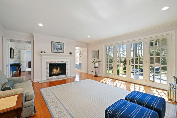 Bedroom, Fireplace, Interior, Recessed Lighting, Wood Texture Flooring