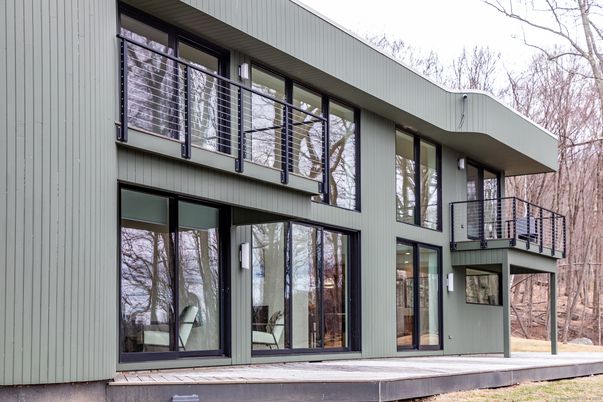 Exterior, Facade, Modern