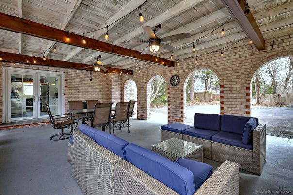 Exterior, Stone Walls, Wooden Beams