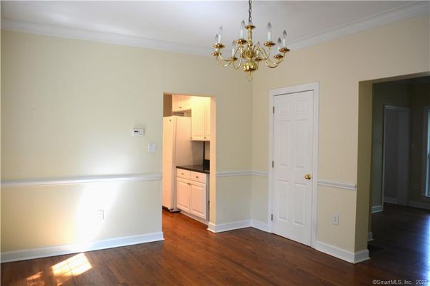 Chandelier, Empty room, Interior, Wood Texture Flooring