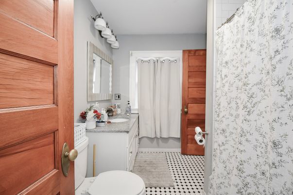 Bathroom, Interior