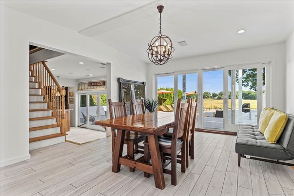 Chandelier, Dining room, Interior, Recessed Lighting, Wood Texture Flooring