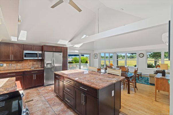 Dining room, Interior, Kitchen, Living room, Stainless Steel Appliances, Wood Texture Flooring
