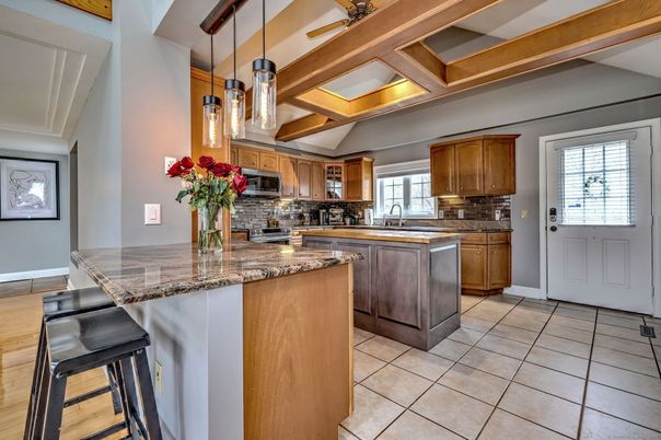 Interior, Kitchen, Pendant Lights, Wooden Beams