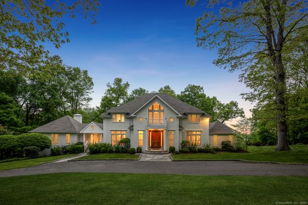 Attached, Exterior, Facade, French Provincial