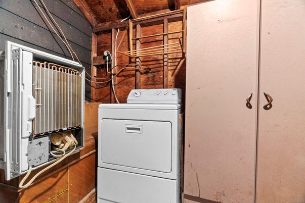 Interior, Utility Closets, Washer