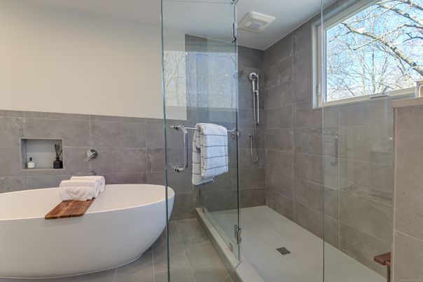 Bathroom, Free Standing Baths, Glass Shower, Interior
