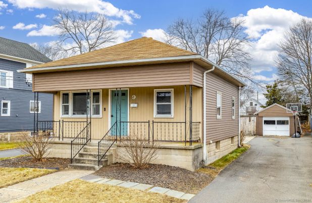 Detached Garage, Exterior, Facade, Cape Cod