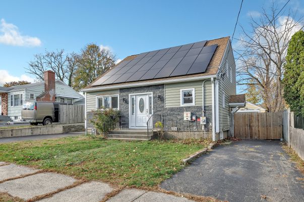 Exterior, Facade, Solar Panels, Cape Cod
