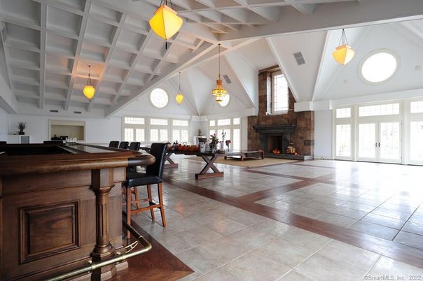 Fireplace, Interior, Pendant Lights