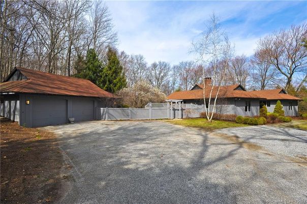 Backyard, Detached Garage, Exterior