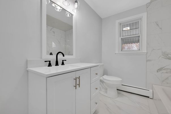 Bathroom, Interior, Marble, Marble Walls