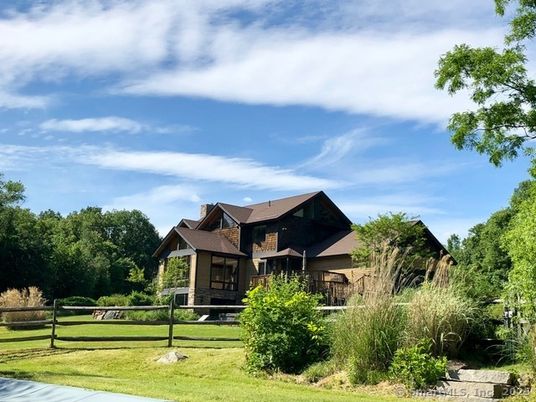 Backyard, Exterior, Facade, American Craftsman