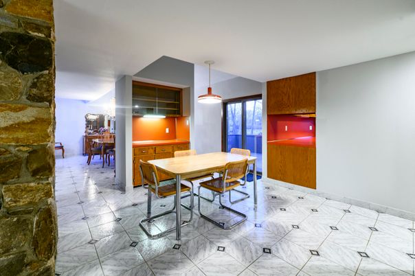Dining room, Interior, Marble, Pendant Lights