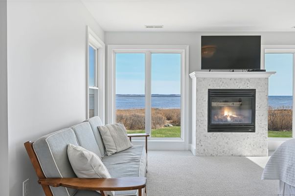 Fireplace, Interior, Water