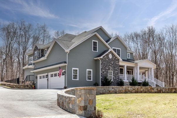 Attached, Exterior, Facade, Farmhouse