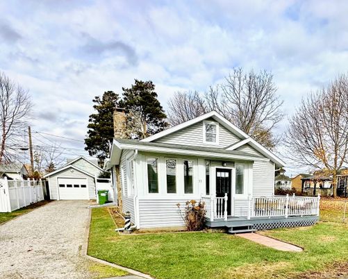 Backyard, Detached Garage, Exterior, Facade, Queen Anne Victorian