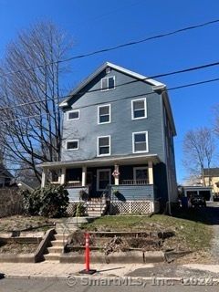 Exterior, Facade, Queen Anne Victorian