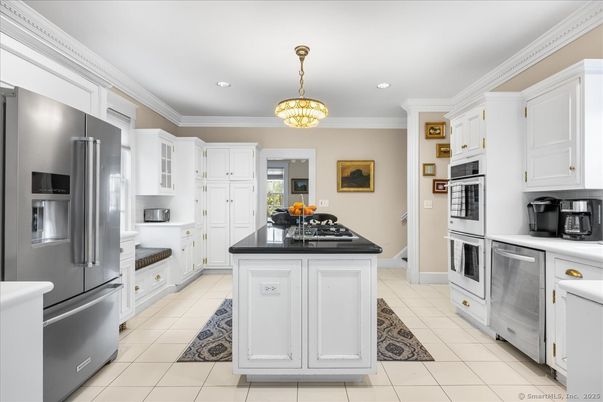 Chandelier, Interior, Kitchen, Recessed Lighting, Stainless Steel Appliances