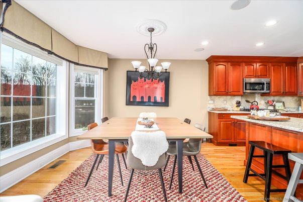 Chandelier, Dining room, Interior, Kitchen, Recessed Lighting, Wood Texture Flooring