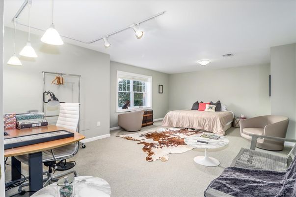 Bedroom, Interior, Pendant Lights