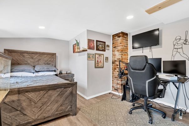 Bedroom, Home Office, Interior, Recessed Lighting, Wooden Beams, Wood Texture Flooring